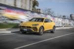 Lamborghini Urus Shiny Black Package 2018 года